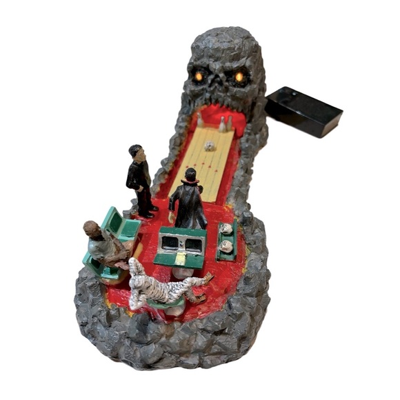 VTG Retired Lemax Halloween Lighted Heads Will Roll Bowling‎ Vampires & Mummy - Picture 2 of 11